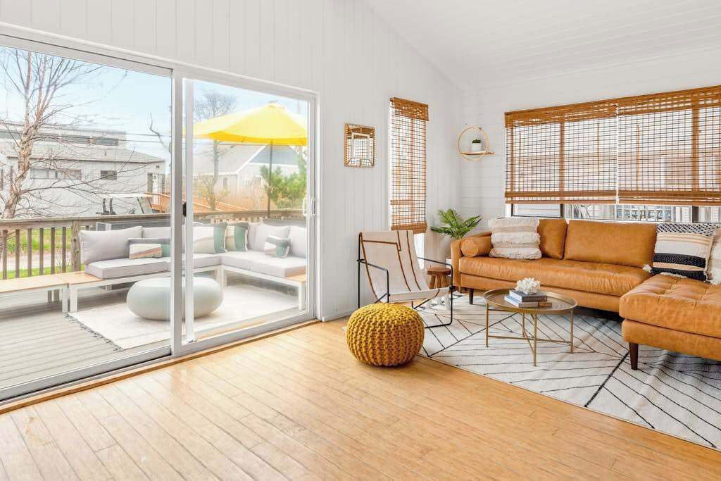 Photo of Livingroom in Ocean Bay Park