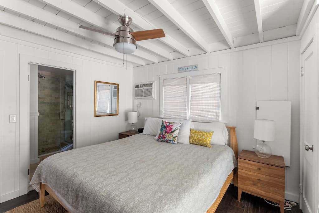 Photo of Bedroom in Ocean Bay Park