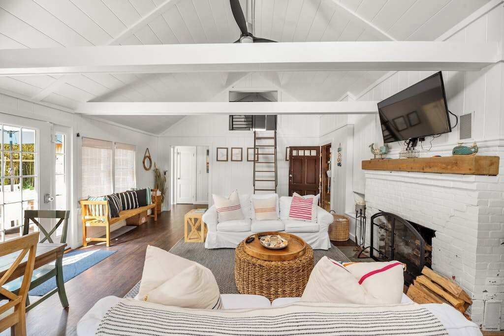 Photo of Livingroom in Ocean Bay Park