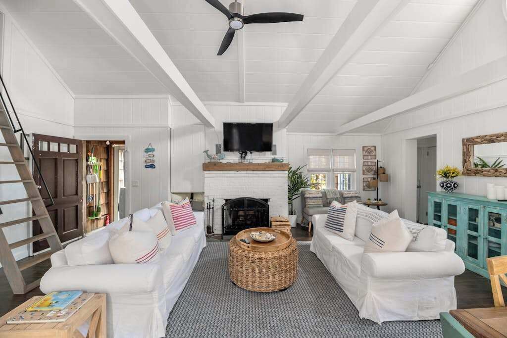 Photo of Livingroom in Ocean Bay Park