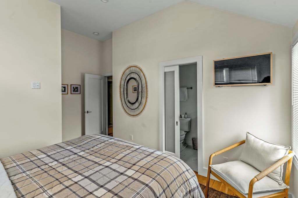 Photo of Bedroom in Pipes Cove