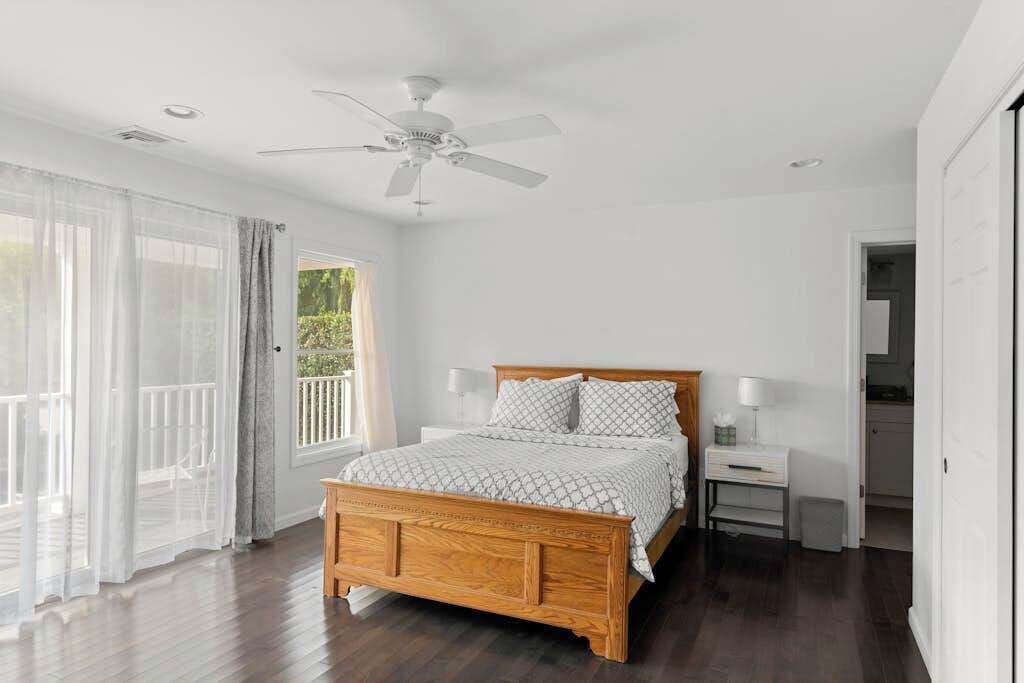 Photo of Bedroom in West Hampton Dunes