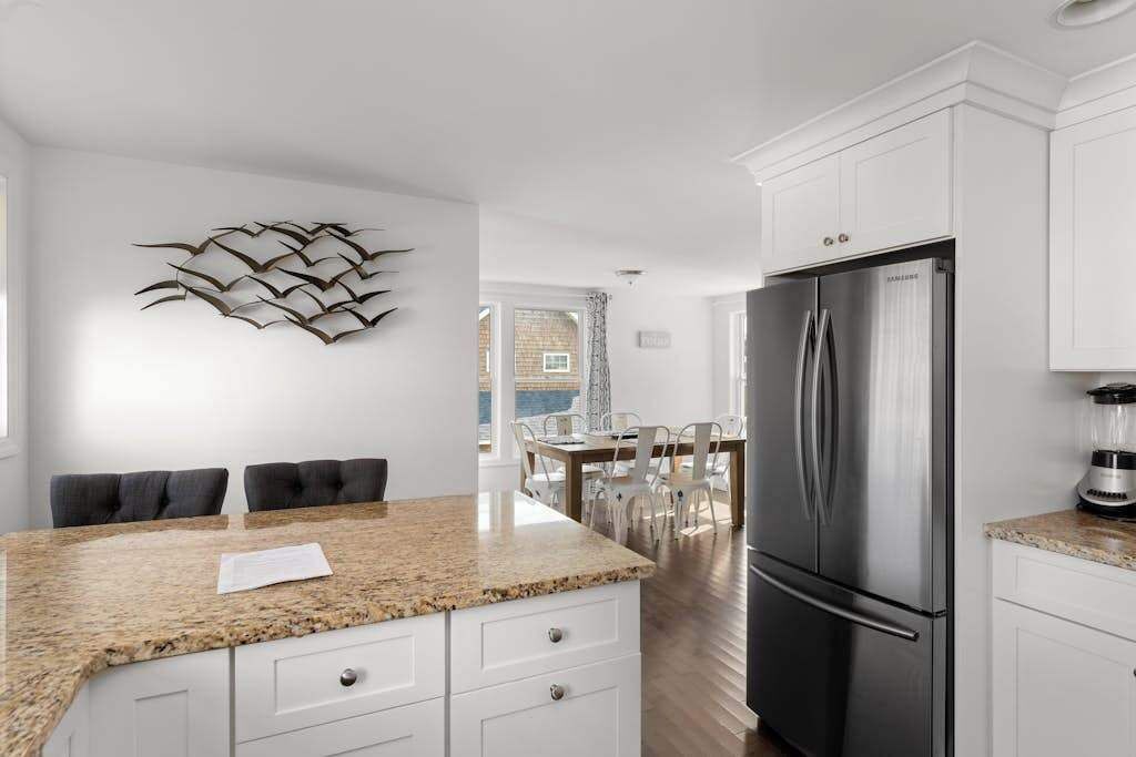 Photo of Kitchen in West Hampton Dunes