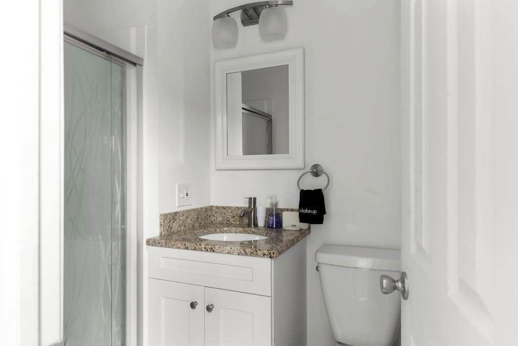 Photo of Bathroom in West Hampton Dunes