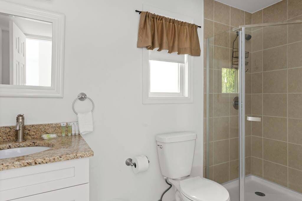Photo of Bathroom in West Hampton Dunes