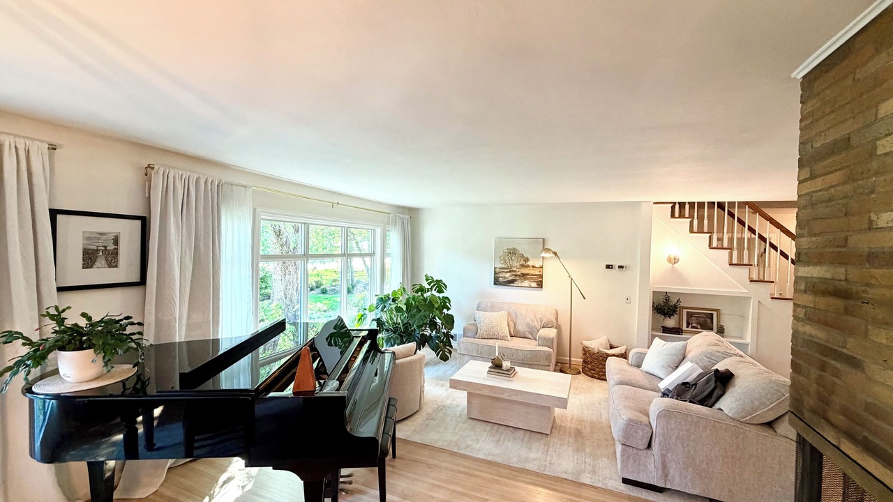 Photo of Livingroom in Pittsford
