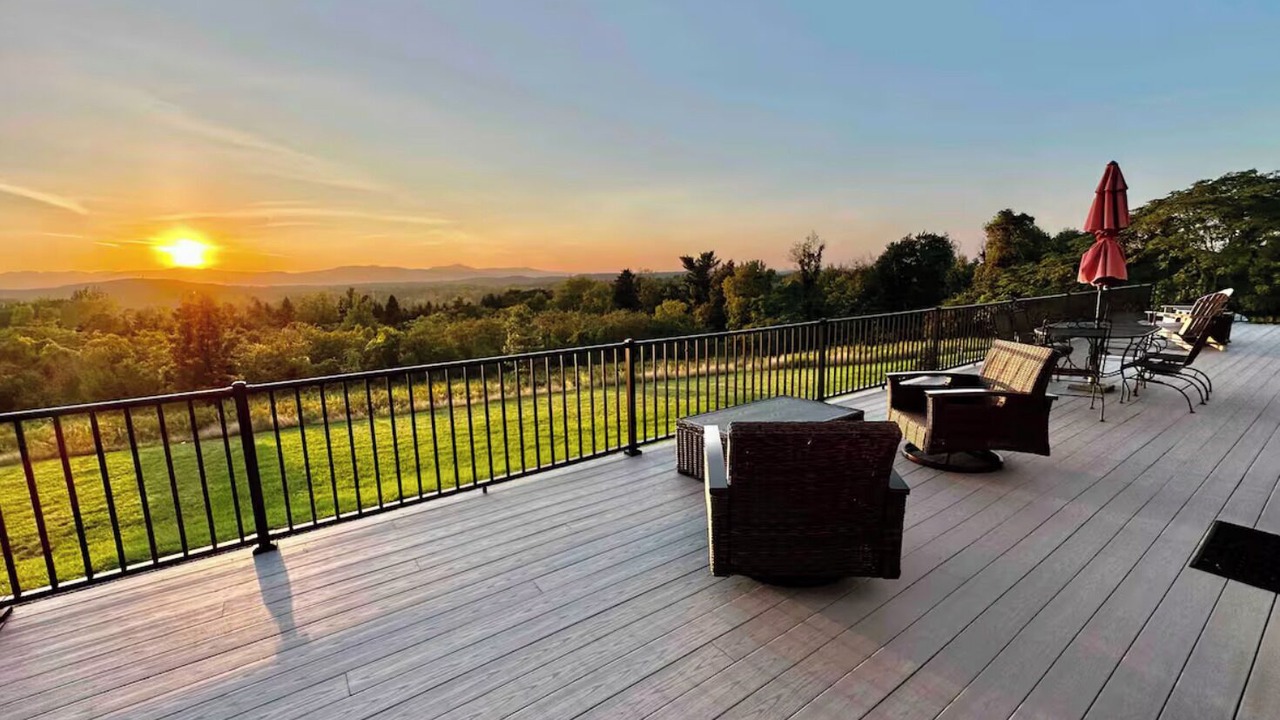 Photo of Patio Balcony in Hollowville
