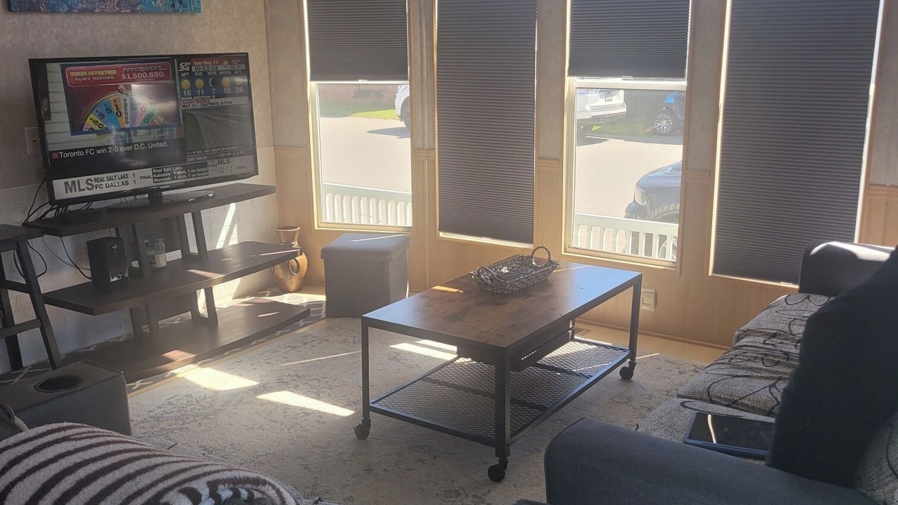 Photo of Livingroom in Sherkston