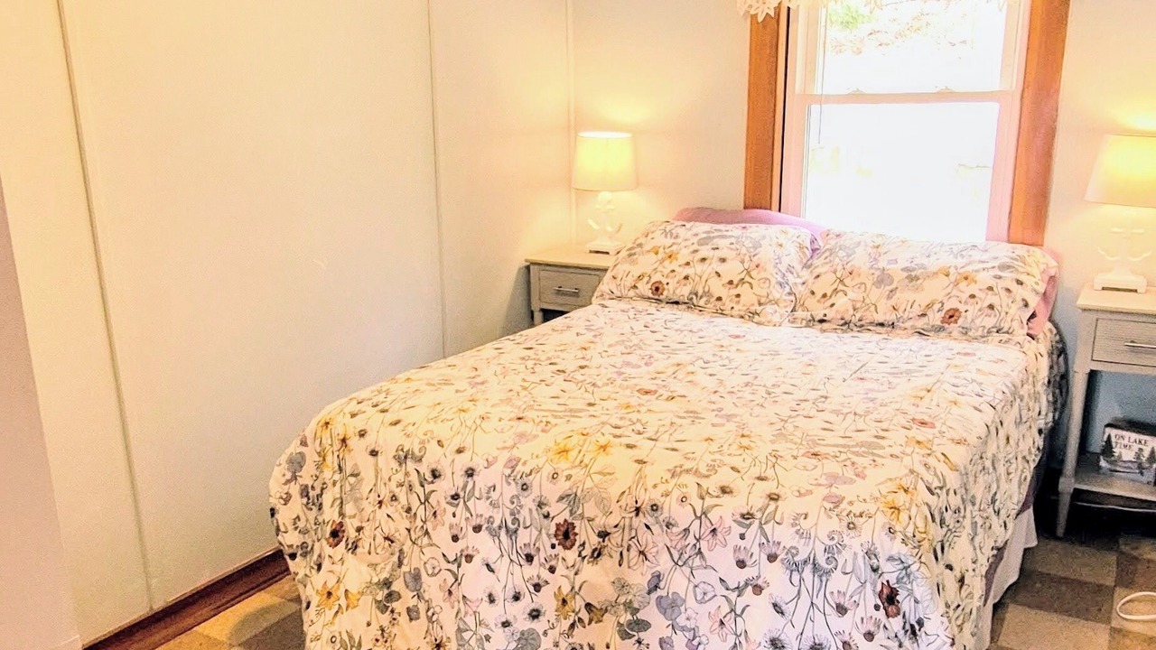 Photo of Bedroom in Oxford
