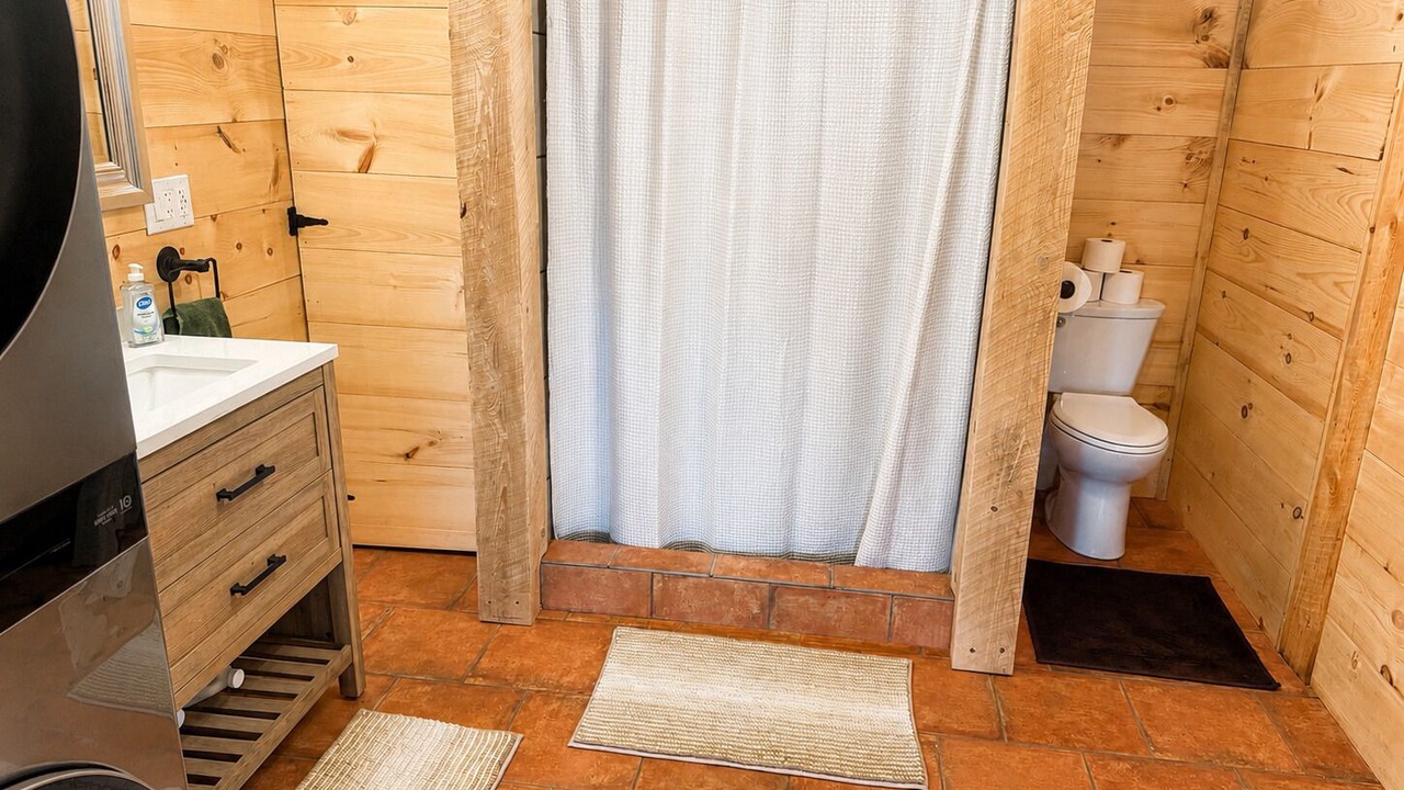 Photo of Bathroom in Morrisville