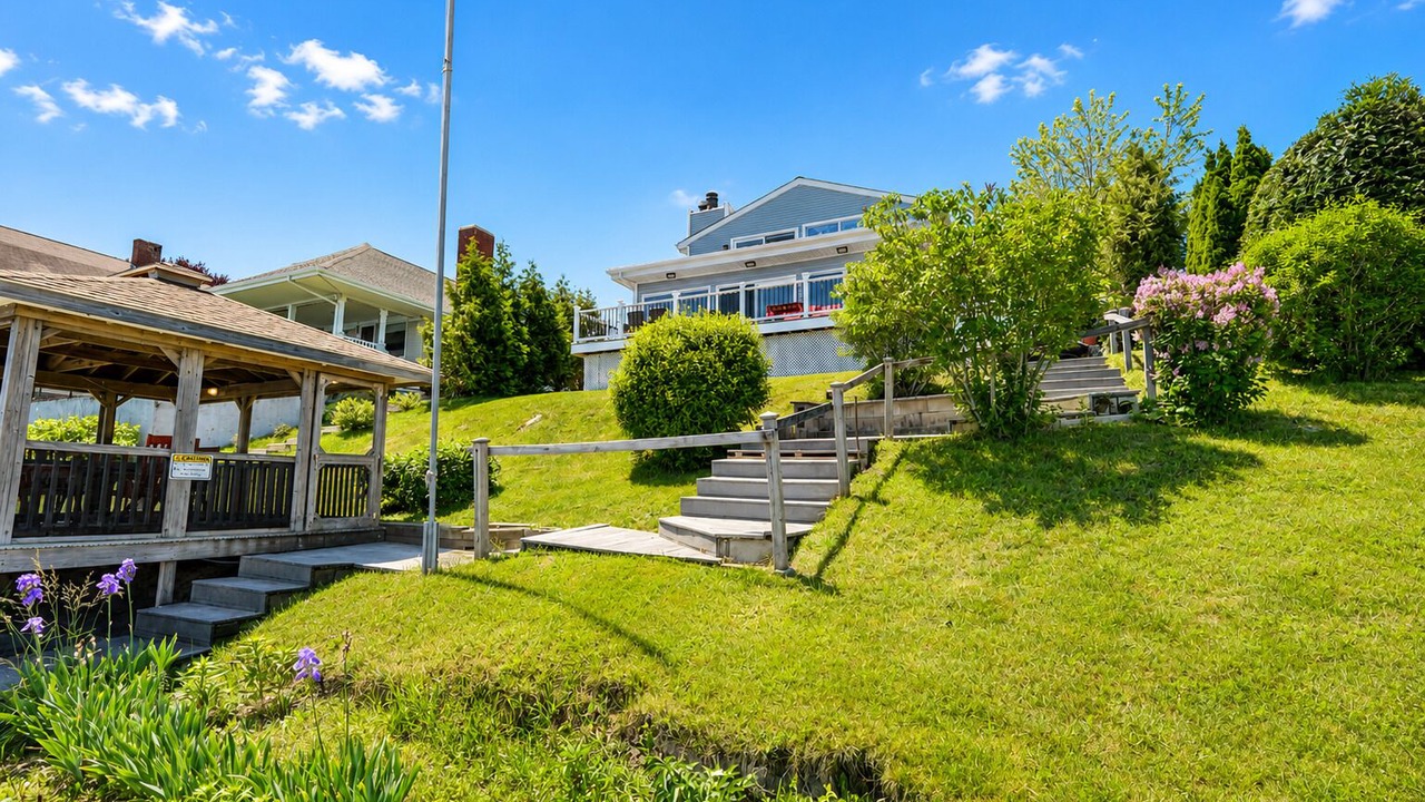 Photo of Outdoor in Warwick