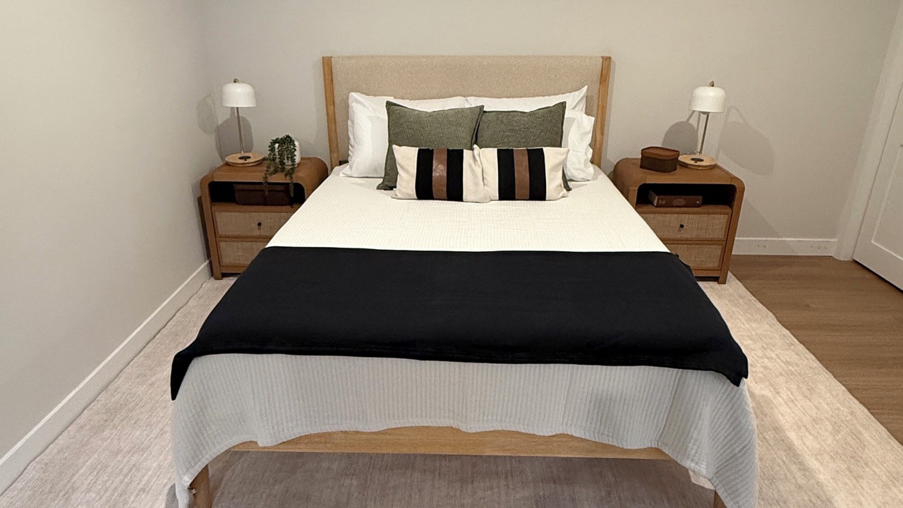 Photo of Bedroom in Marstons Mills