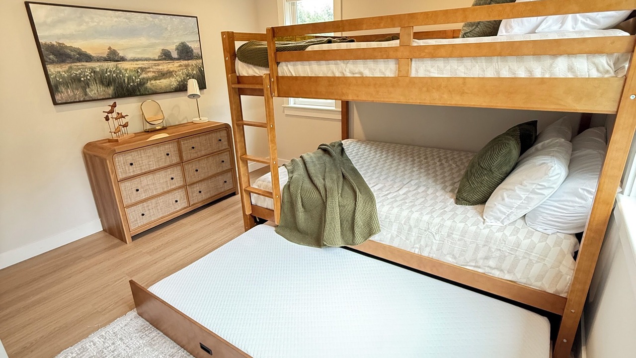Photo of Bedroom in Marstons Mills