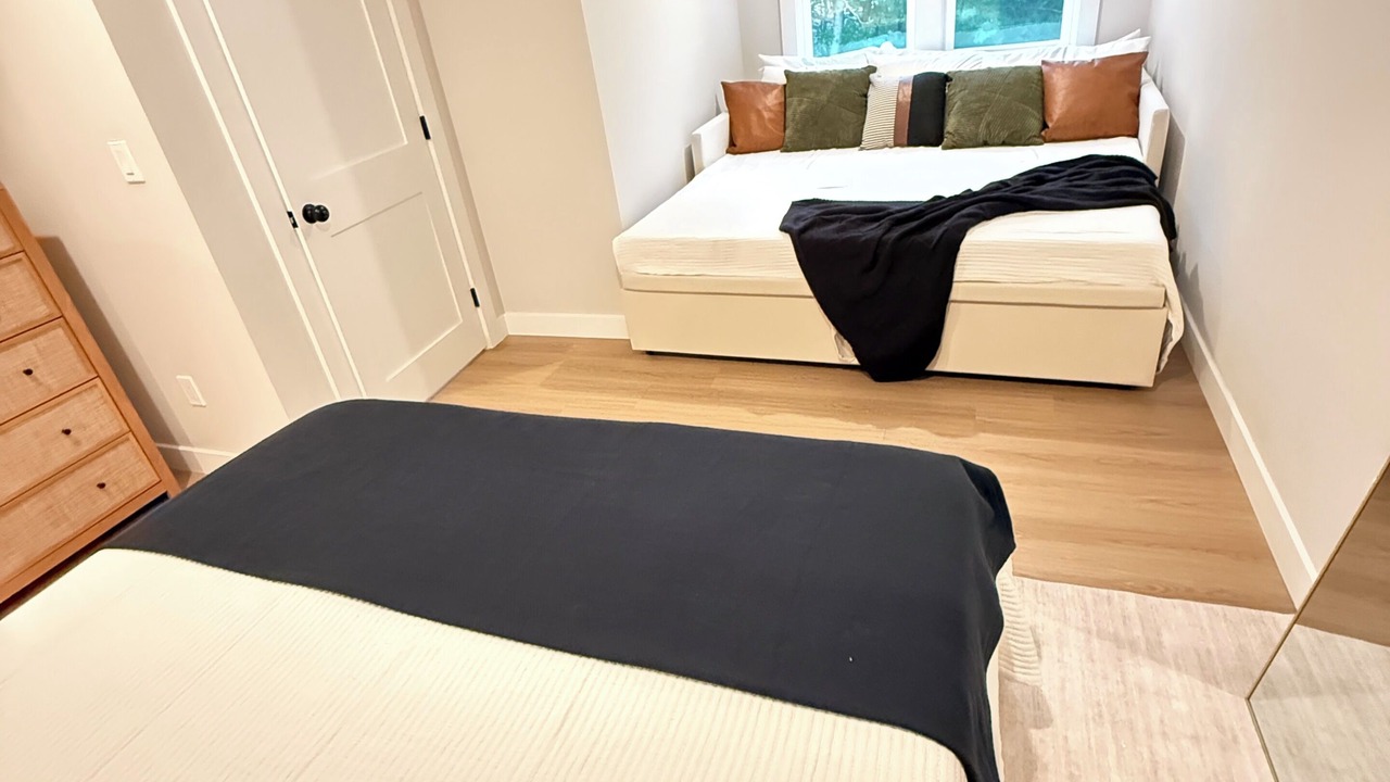 Photo of Bedroom in Marstons Mills