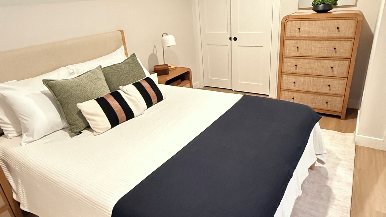 Photo of Bedroom in Marstons Mills