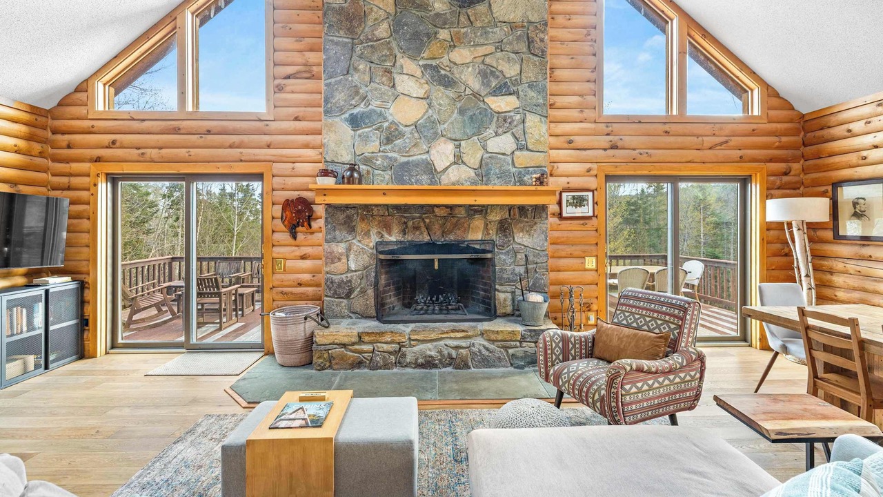 Photo of Livingroom in Weston