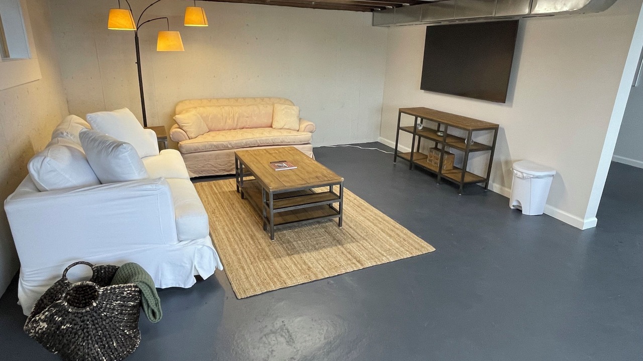 Photo of Livingroom in Guilford