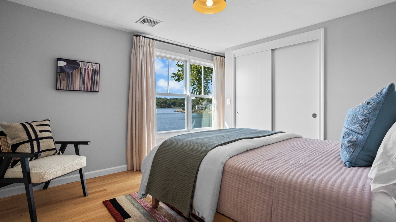 Photo of Bedroom in Guilford