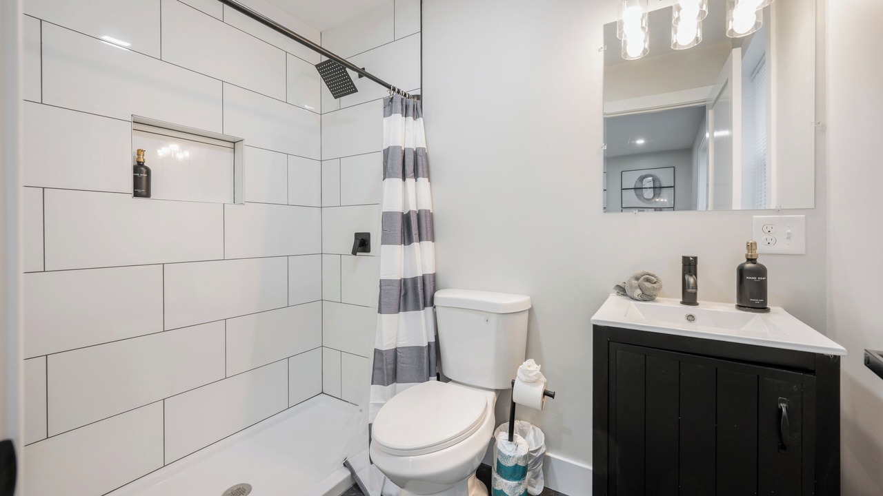 Photo of Bathroom in Wanskuck