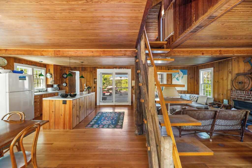 Photo of Livingroom in Ocean Bay Park
