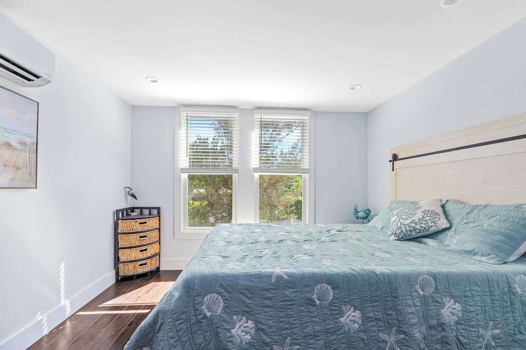 Photo of Bedroom in Ocean Bay Park