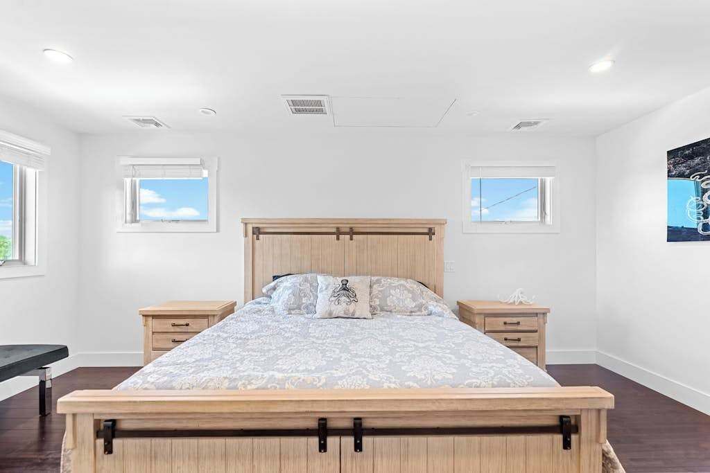 Photo of Bedroom in Ocean Bay Park