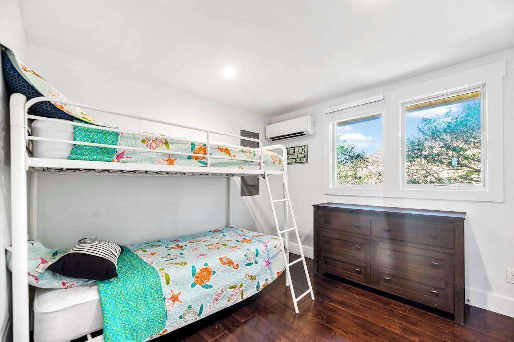Photo of Bedroom in Ocean Bay Park