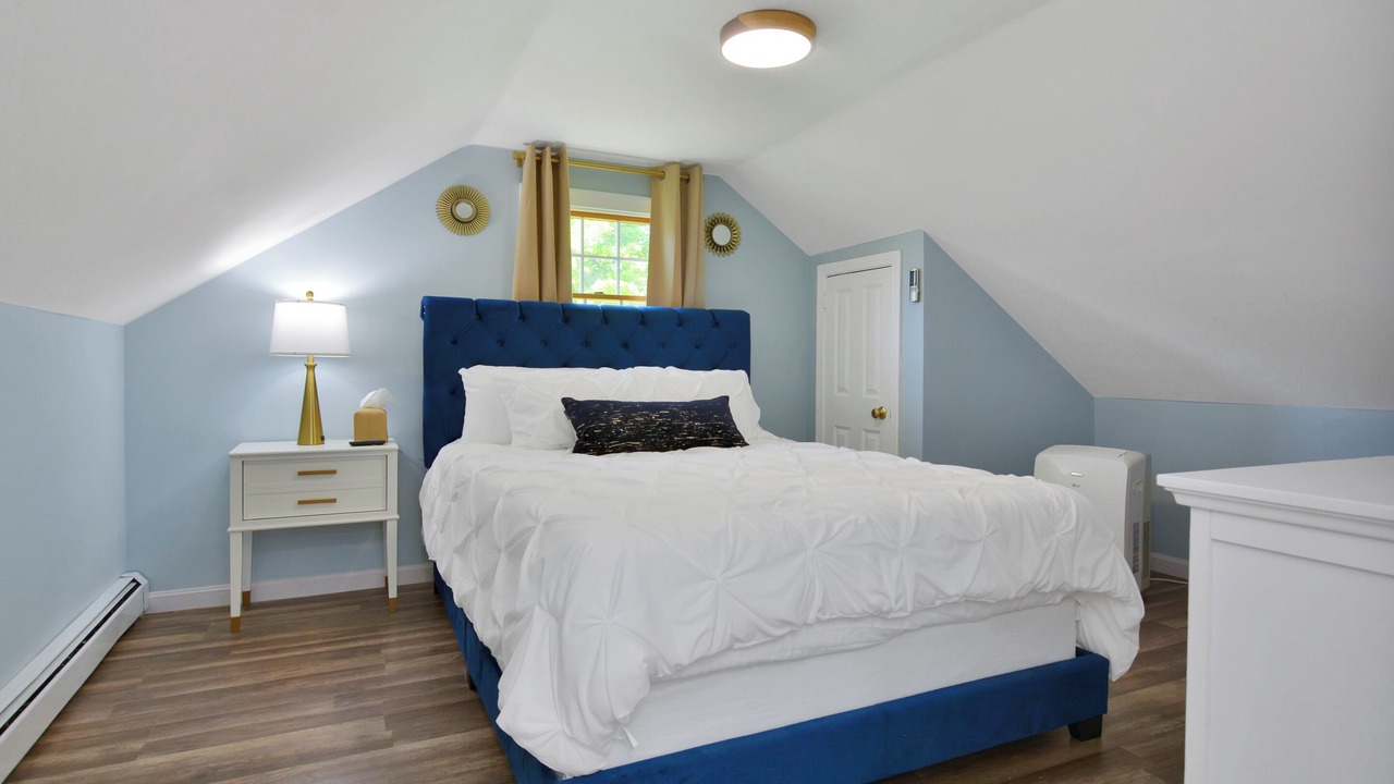 Photo of Bedroom in Methuen
