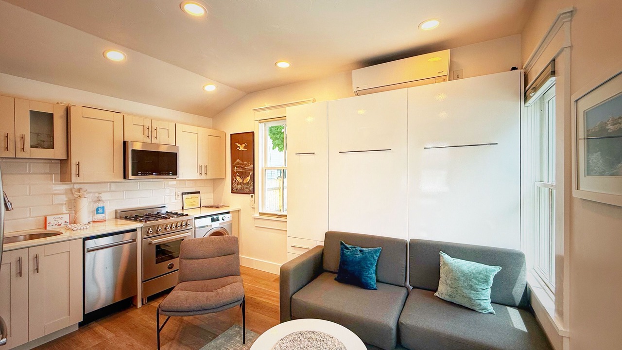 Photo of Livingroom in Provincetown