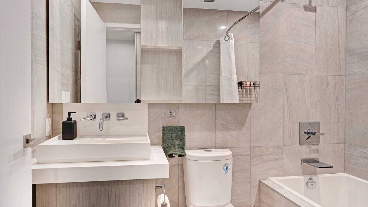 Photo of Bathroom in Byward Market - Parliament Hill