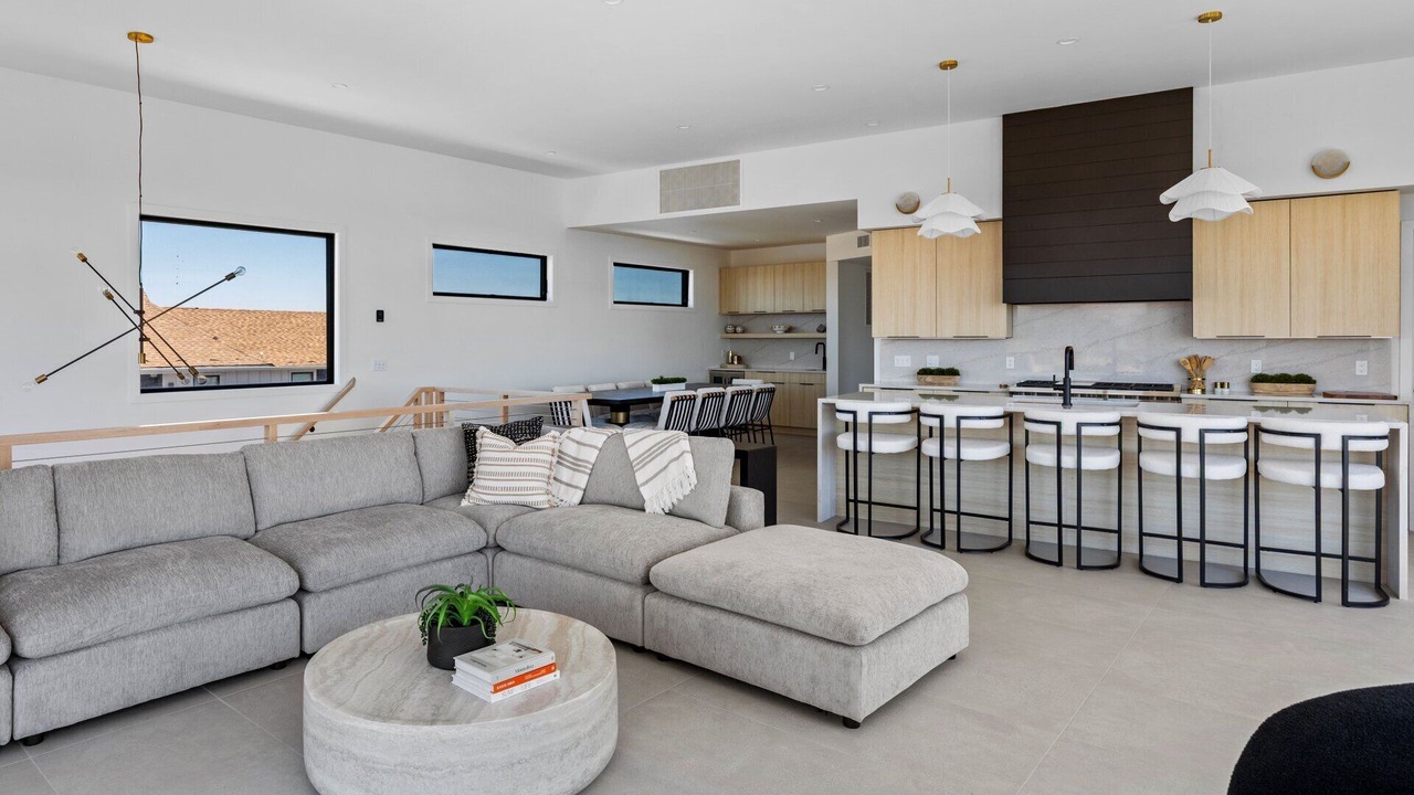 Photo of Livingroom in Ocean Bay Park