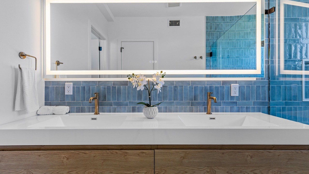Photo of Bathroom in Ocean Bay Park