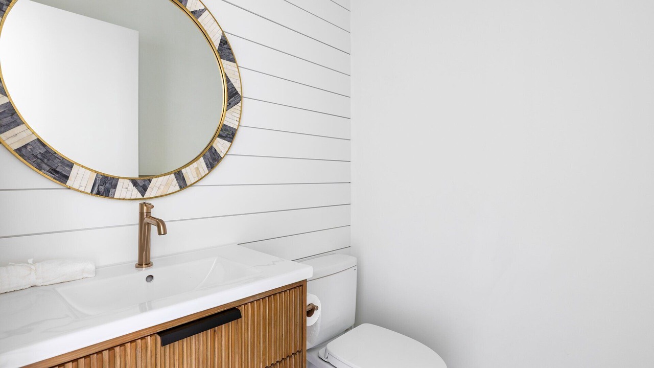 Photo of Bathroom in Ocean Bay Park
