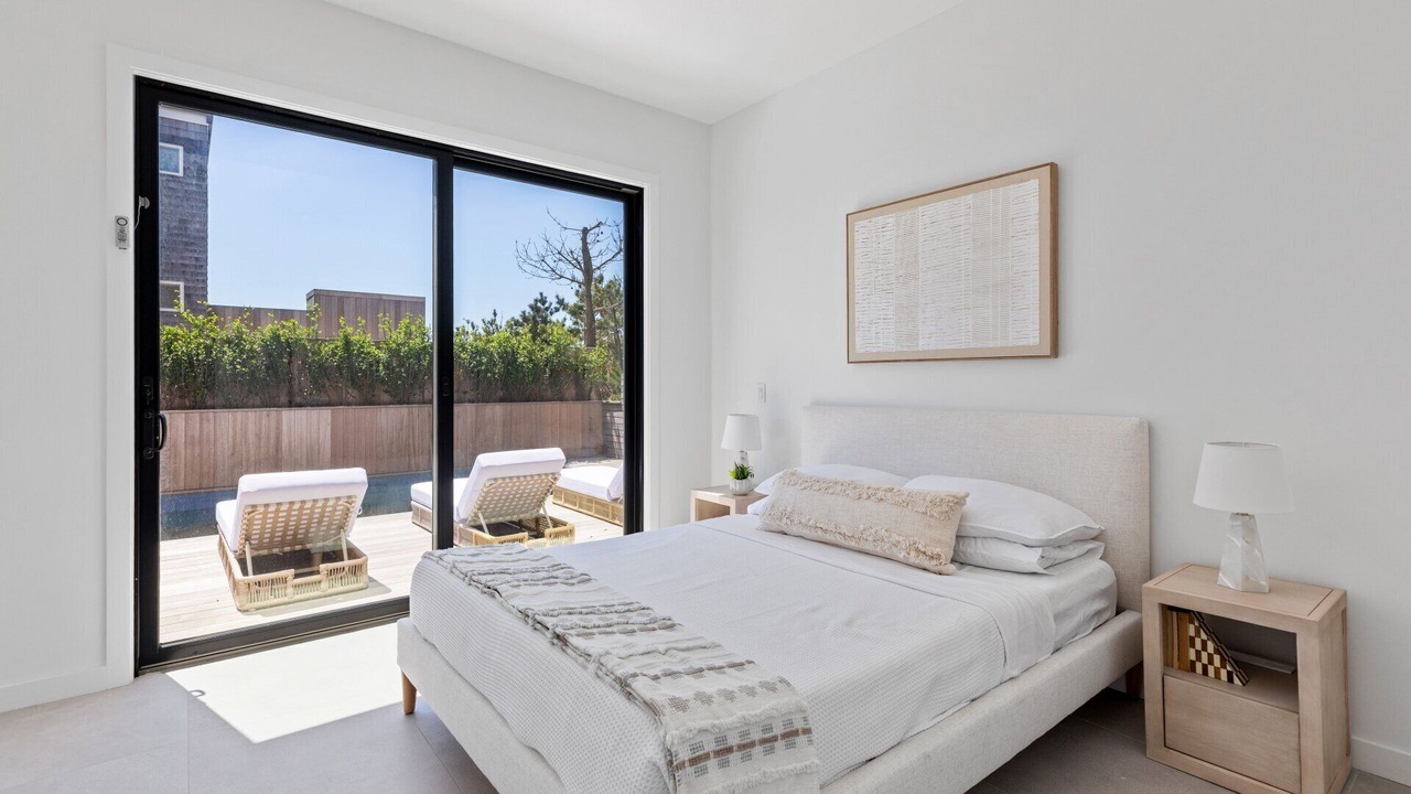 Photo of Bedroom in Ocean Bay Park