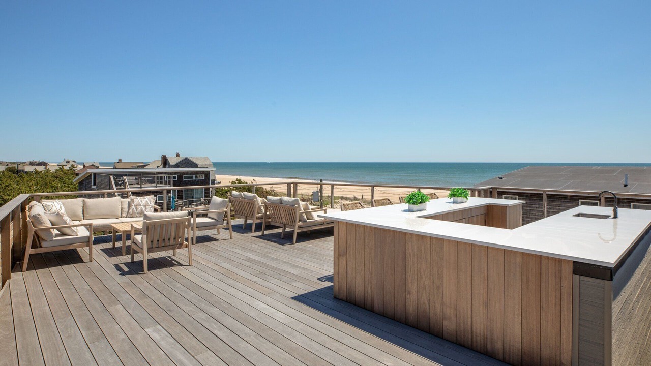 Photo of Patio Balcony in Ocean Bay Park