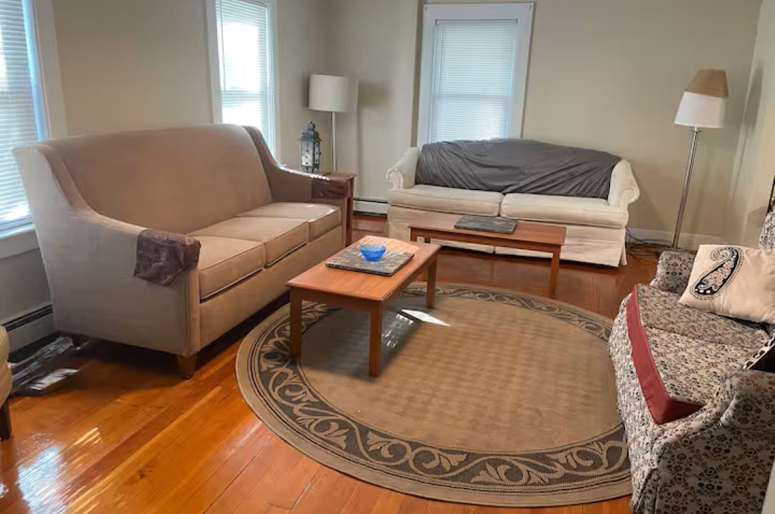 Photo of Livingroom in East Fairfield
