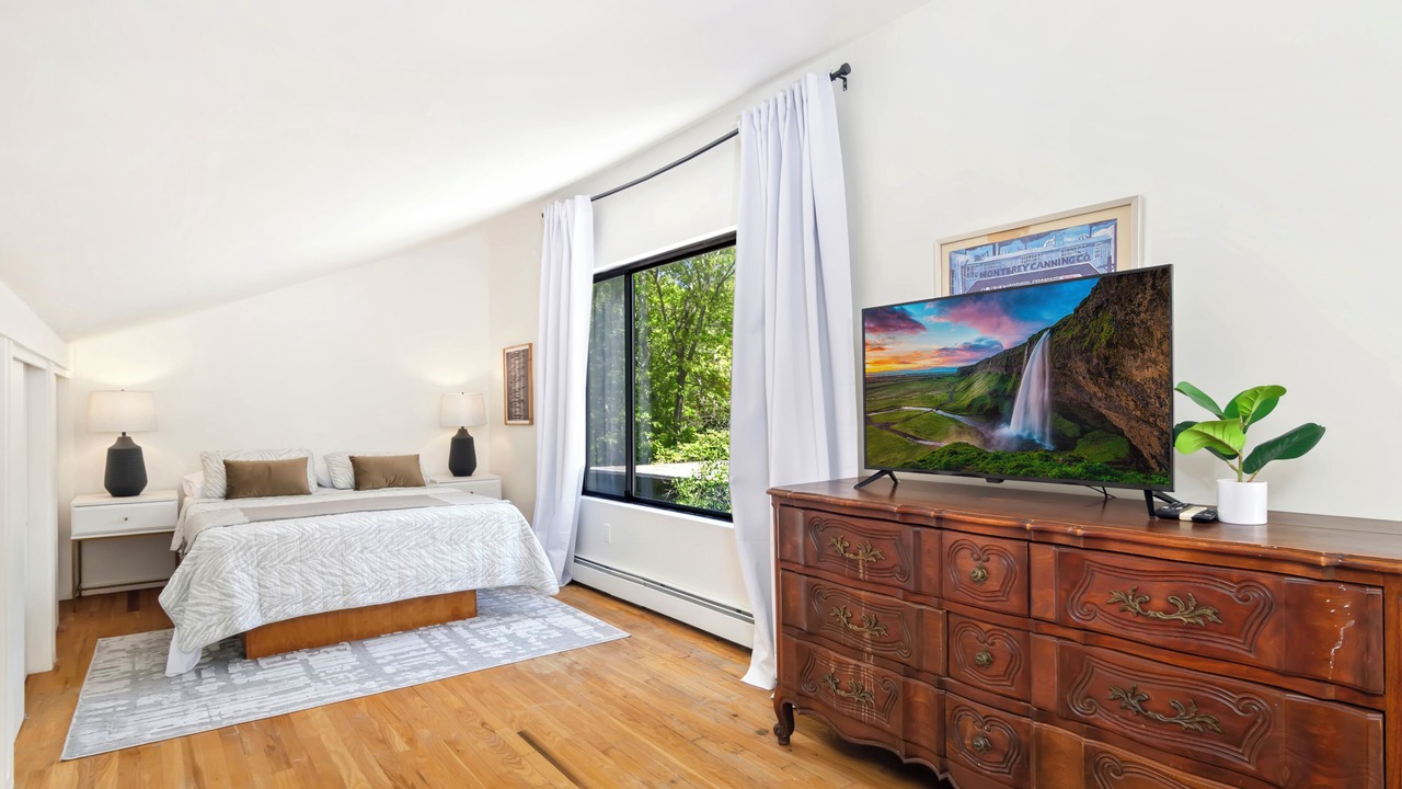 Photo of Bedroom in Westhampton