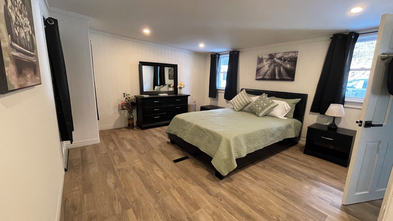 Photo of Bedroom in Guilford