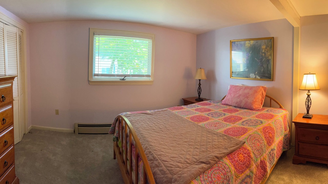 Photo of Bedroom in Lyman