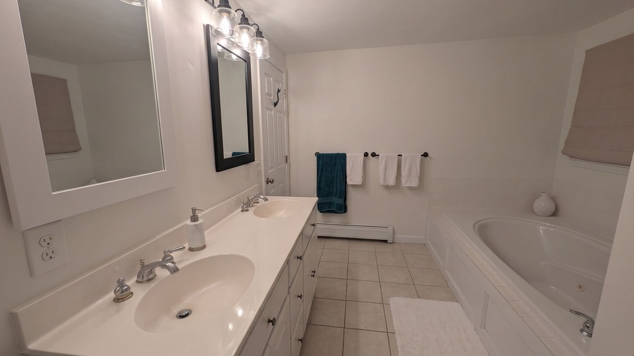 Photo of Bathroom in West Barnstable