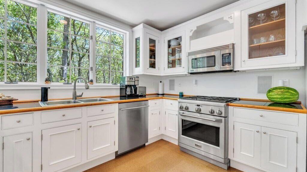 Photo of Kitchen in Water Mill