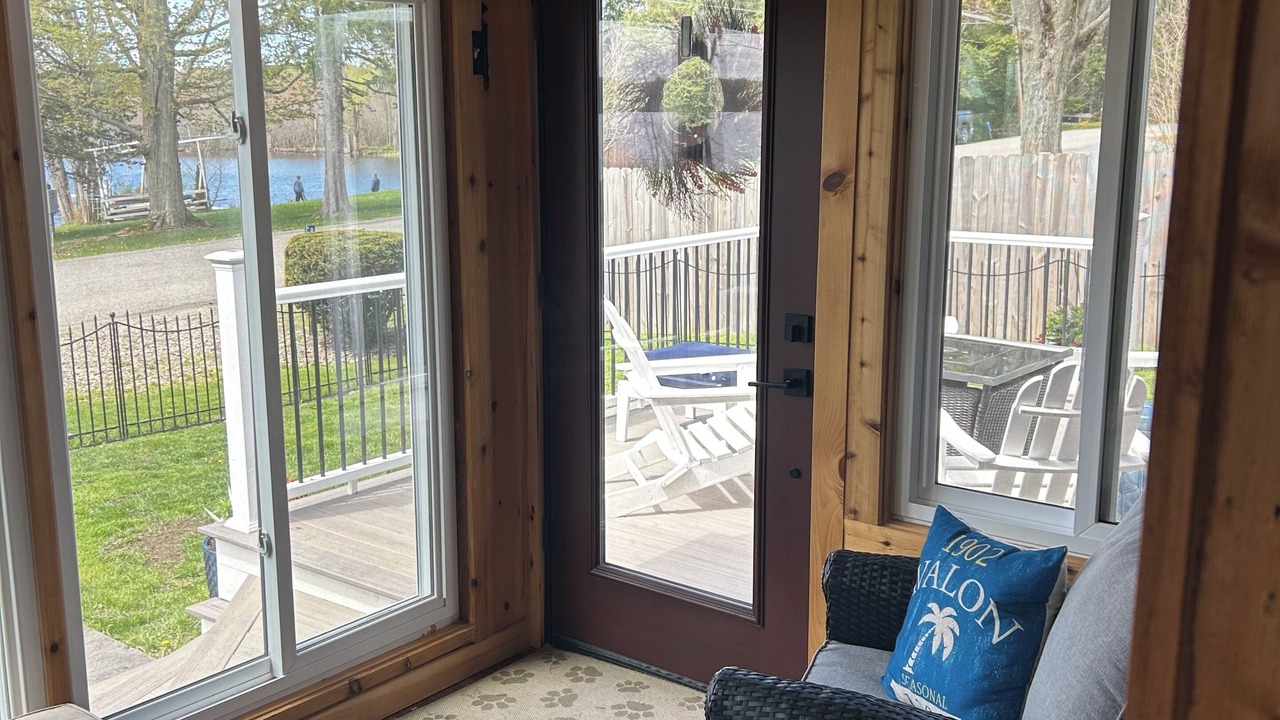 Photo of Livingroom in Town of Pomfret