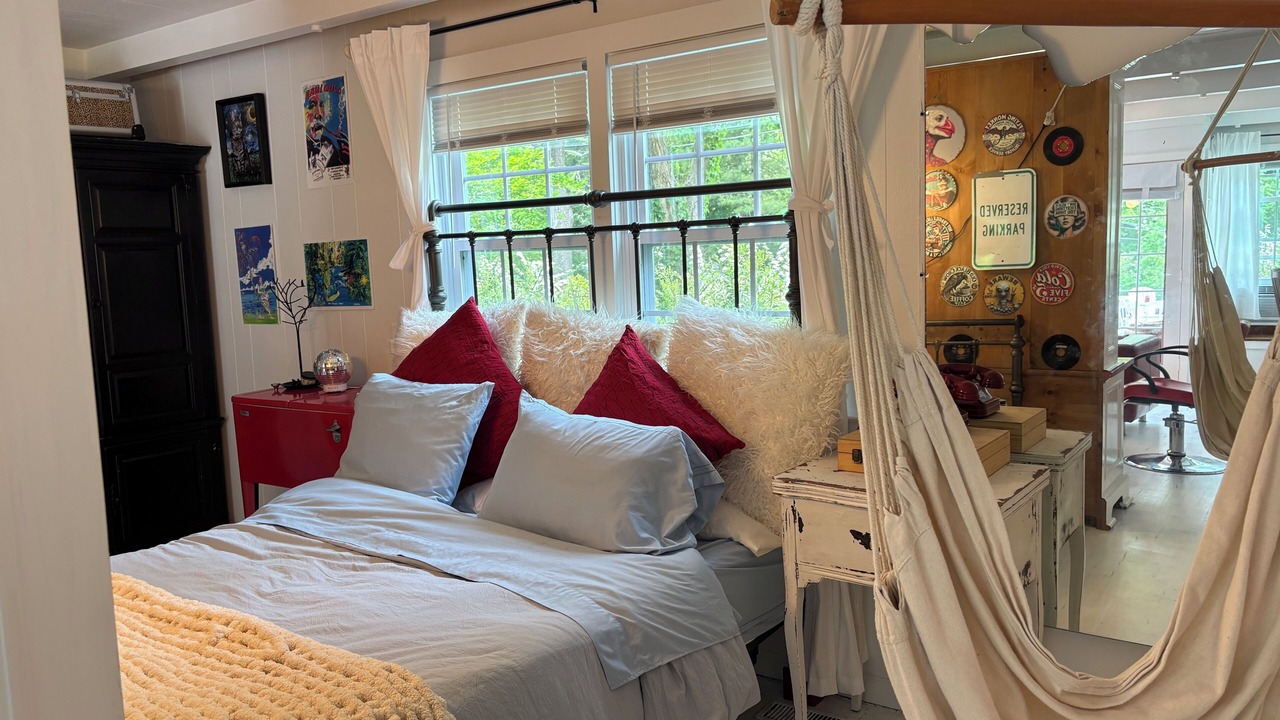 Photo of Bedroom in Brewster