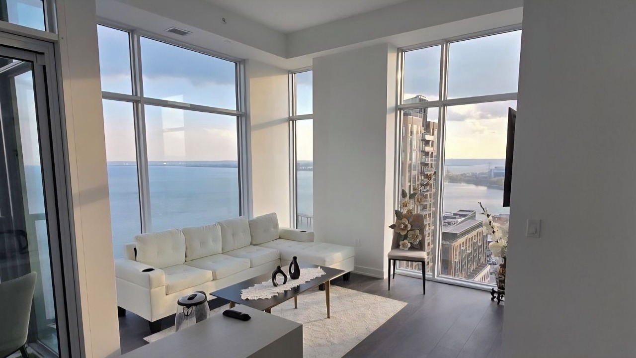 Photo of Livingroom in Burlington