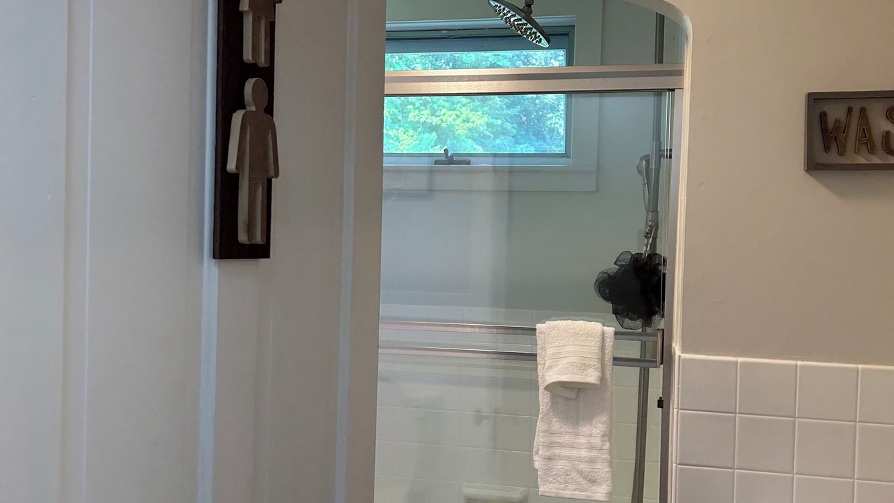 Photo of Bathroom in Bridgewater Corners