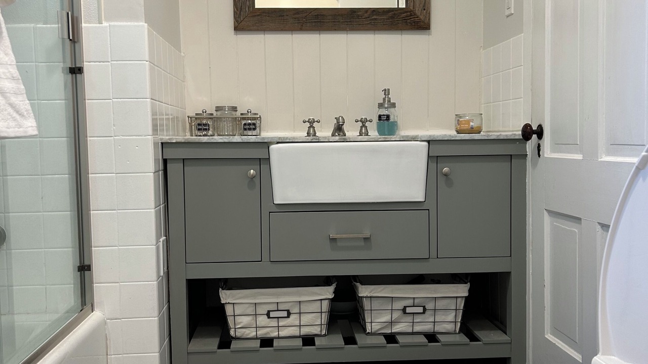 Photo of Bathroom in Bridgewater Corners