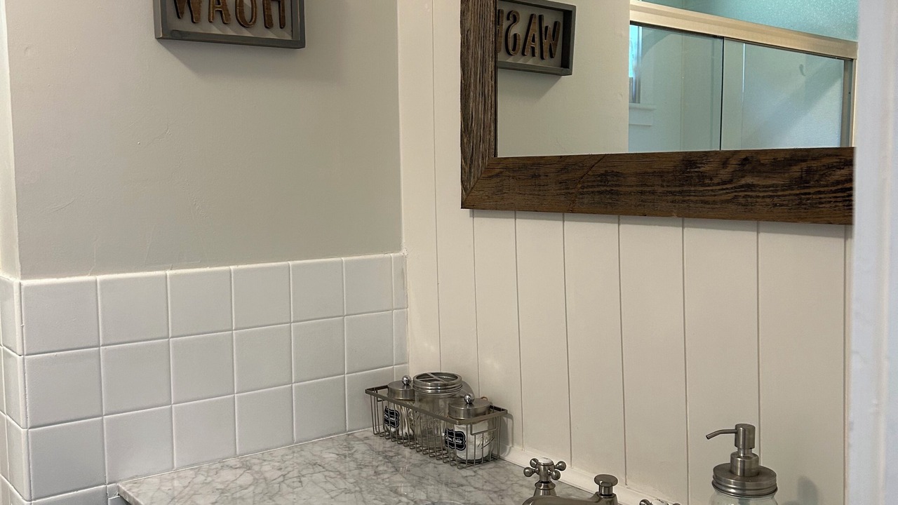 Photo of Bathroom in Bridgewater Corners