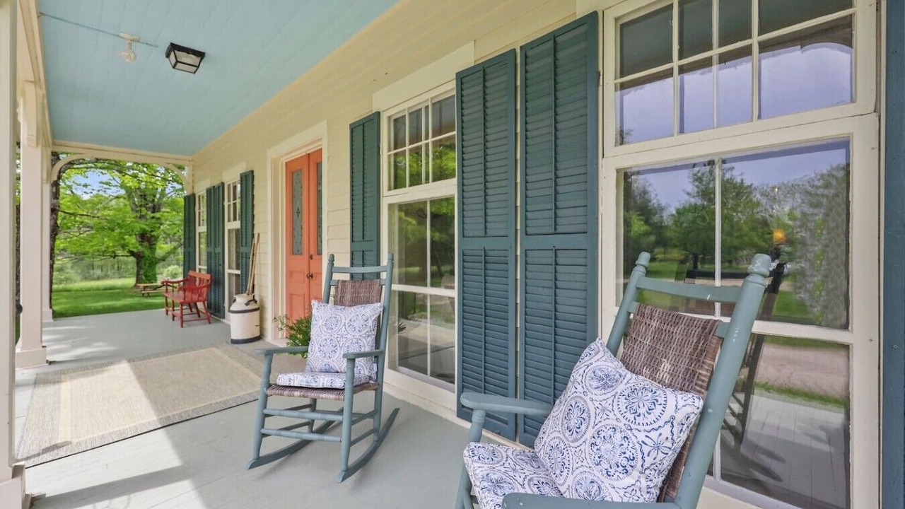 Photo of Patio Balcony in Lenox
