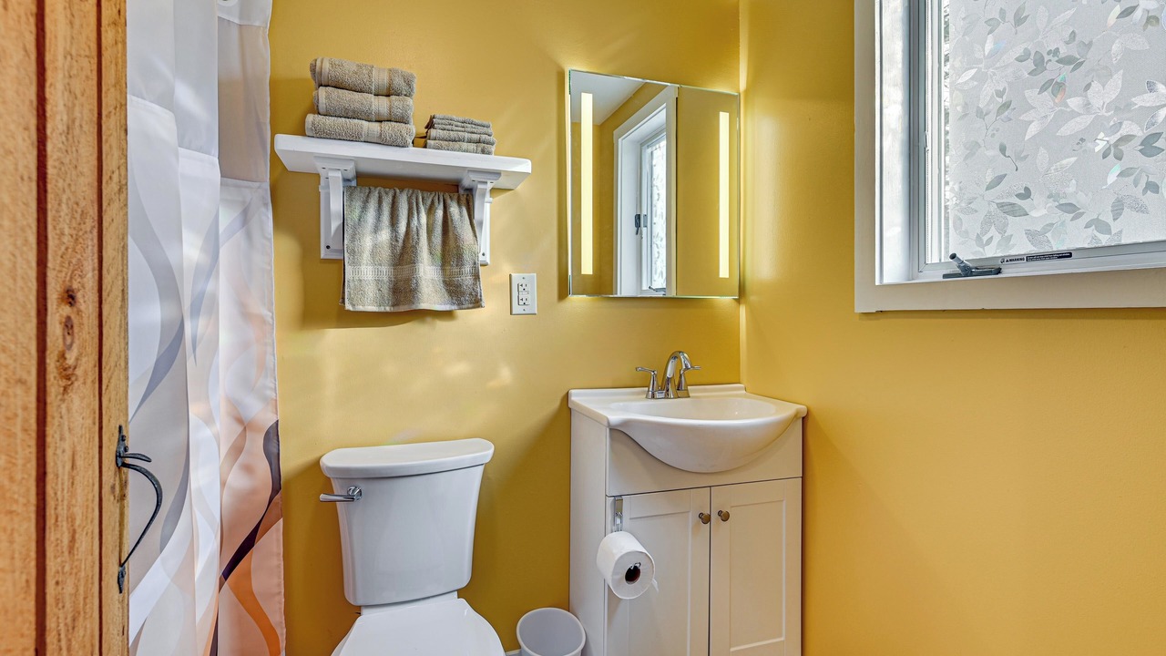 Photo of Bathroom in Oak Hill