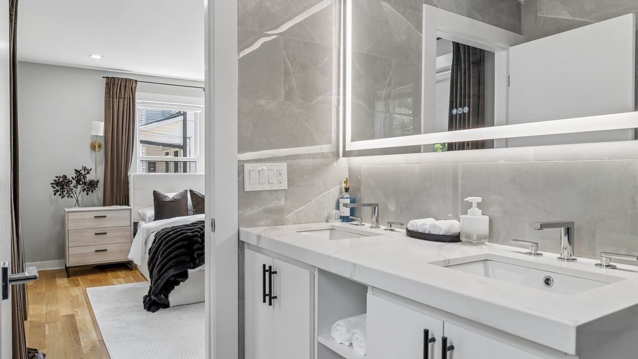 Photo of Bathroom in Linden
